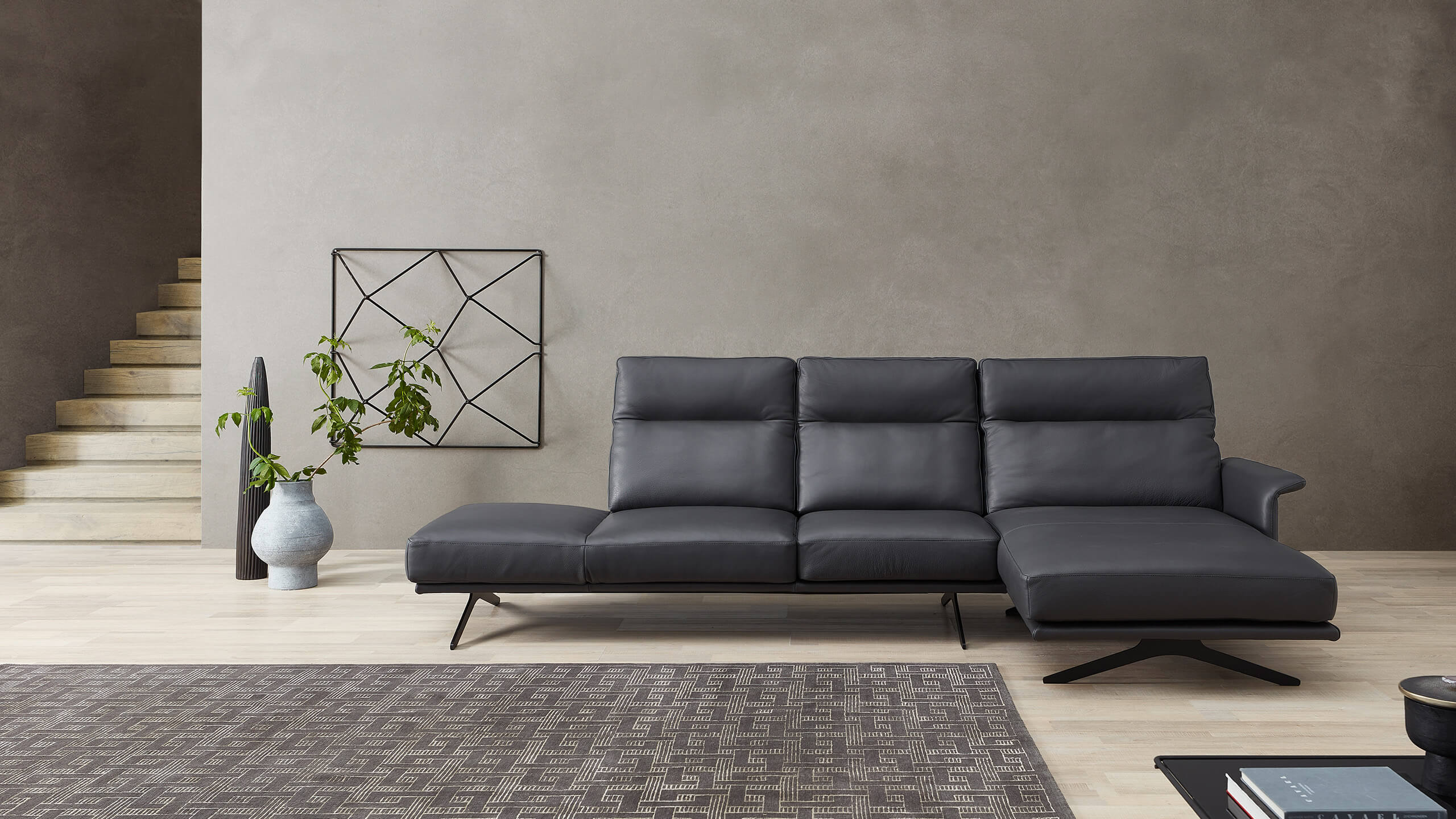 Cilia Sofa mit Longchair Leder 
