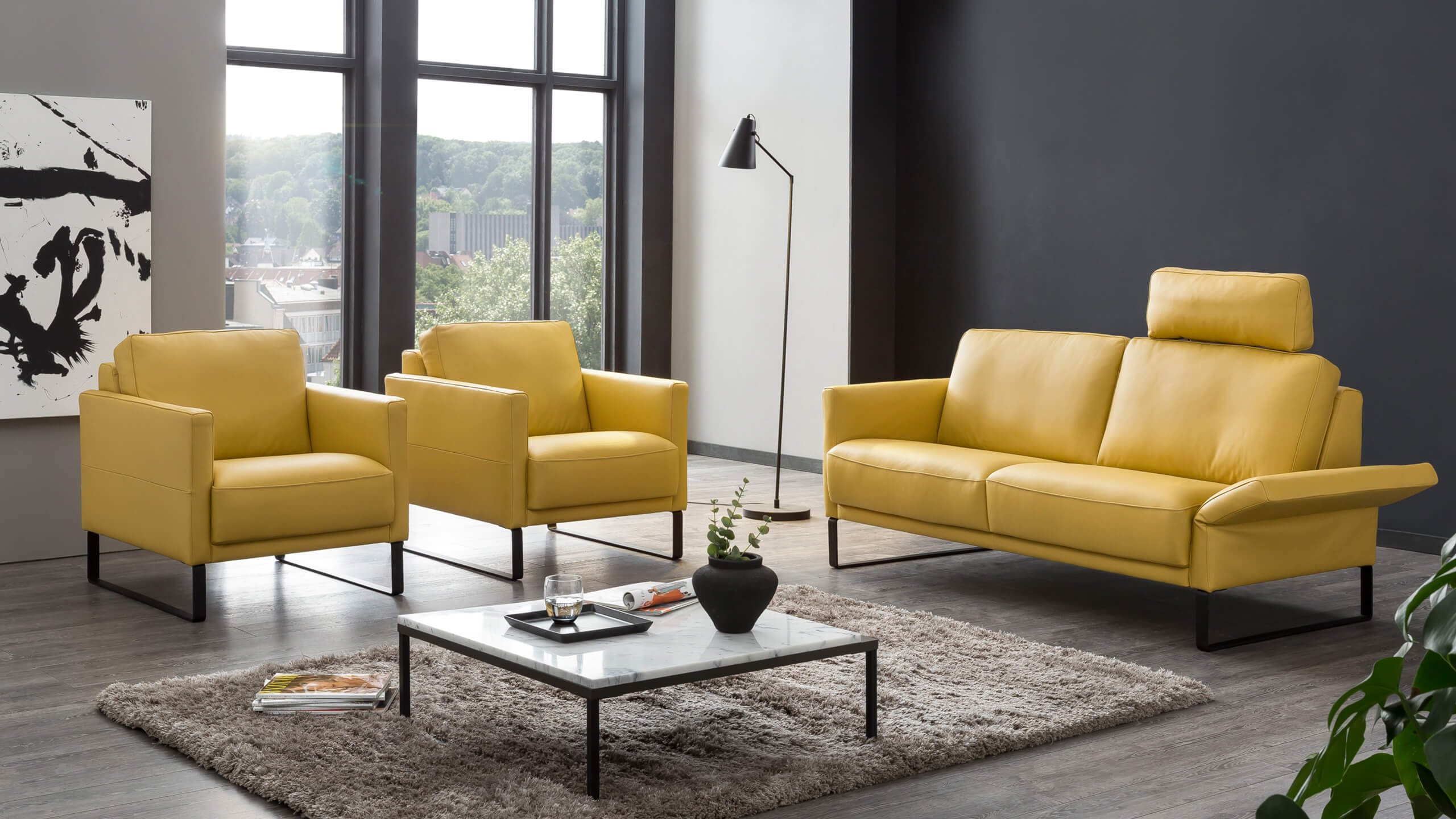 Avant Sofagarnitur mit abgeklappten Armlehnen