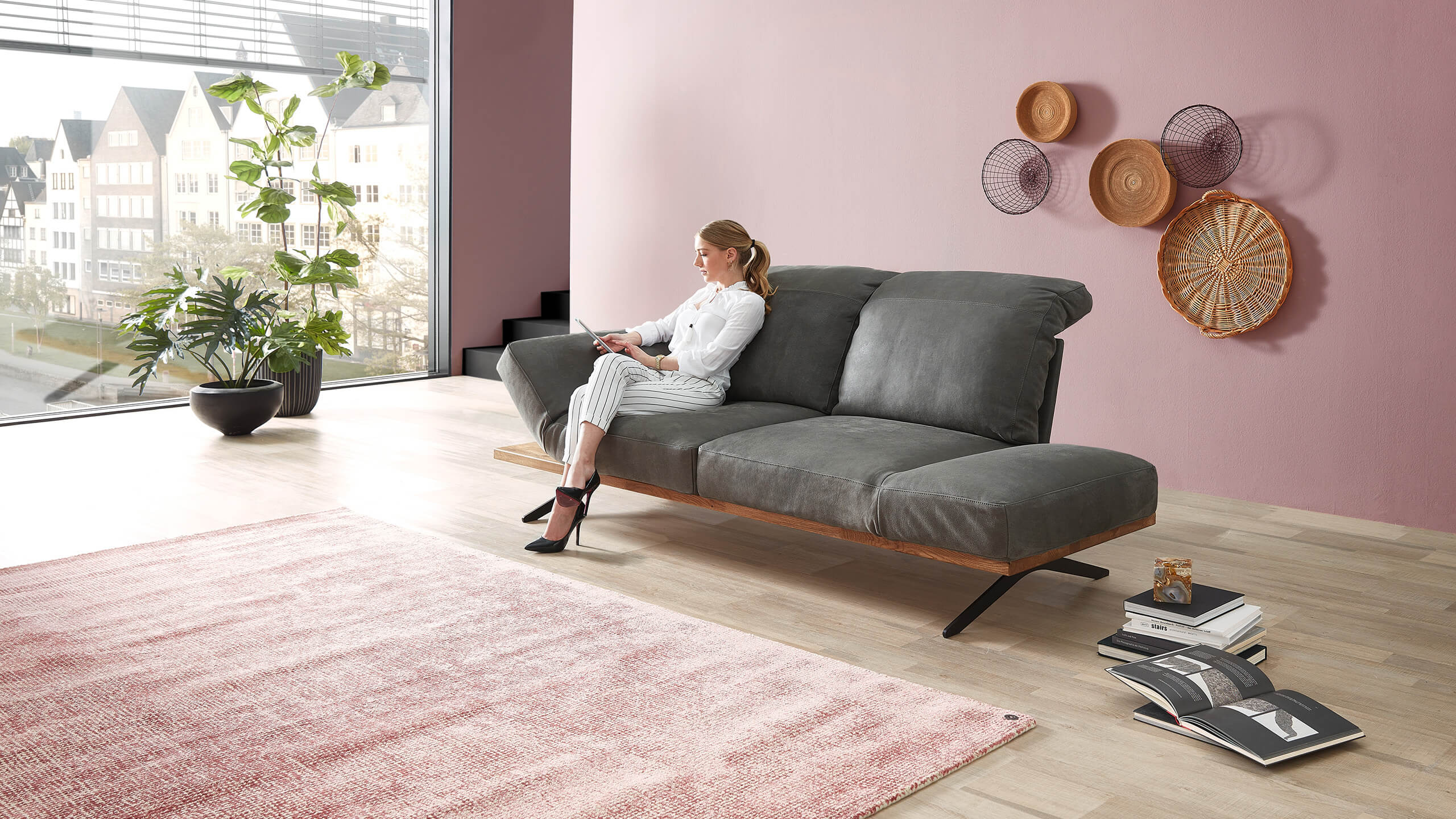 Cilia Funktionssofa Armlehne angewinkelt